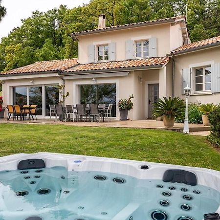 La Villa Moursoise 4 Etoiles Eksteriør billede