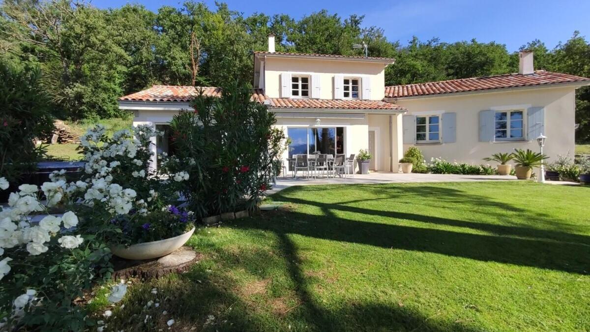 La Villa Moursoise 4 Etoiles Eksteriør billede