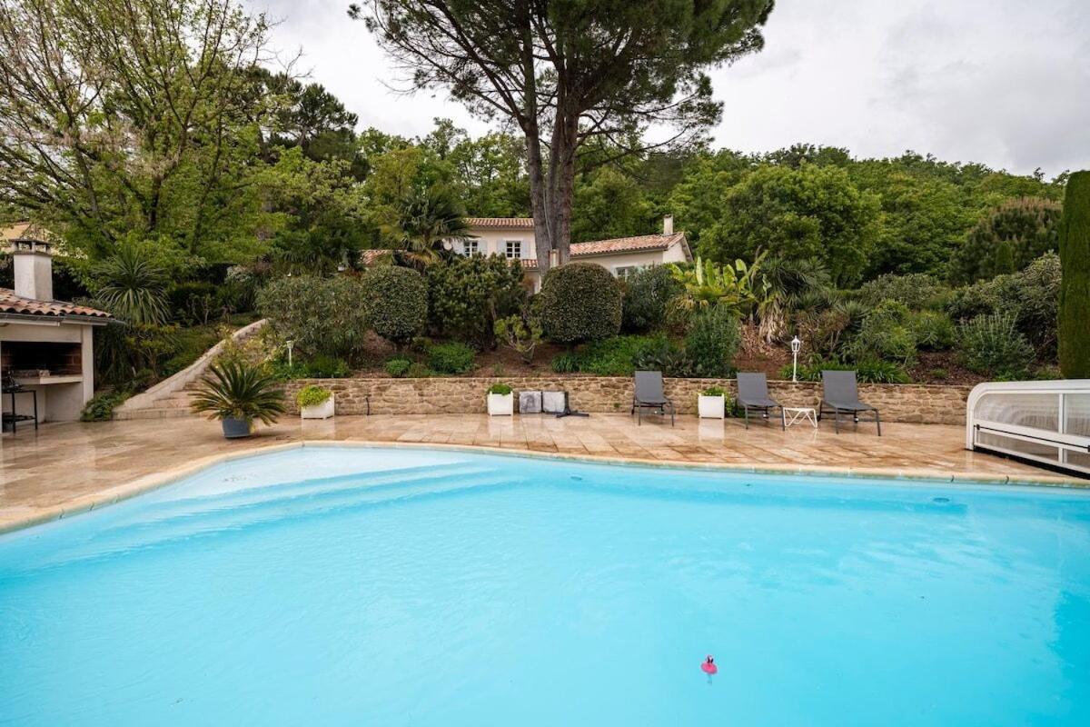 La Villa Moursoise 4 Etoiles Eksteriør billede
