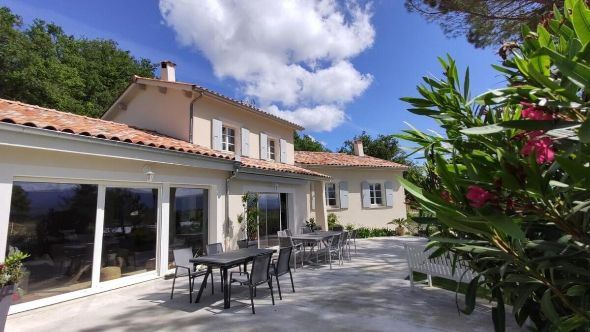 La Villa Moursoise 4 Etoiles Eksteriør billede
