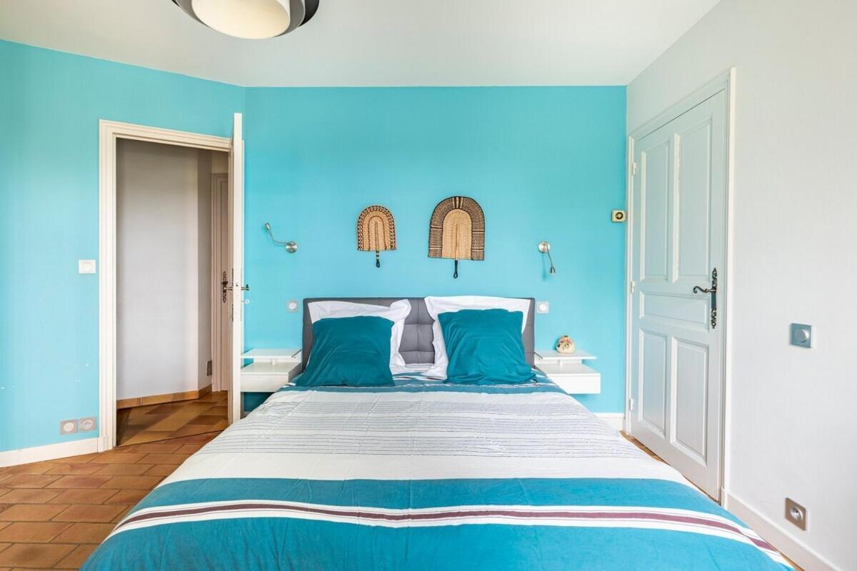 La Villa Moursoise 4 Etoiles Eksteriør billede