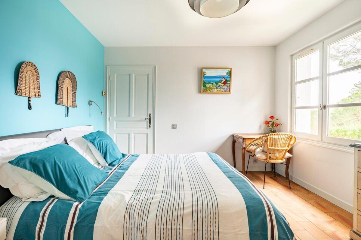 La Villa Moursoise 4 Etoiles Eksteriør billede